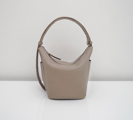 Niche hobo daily handbag underarm bag fashion shoulder bag